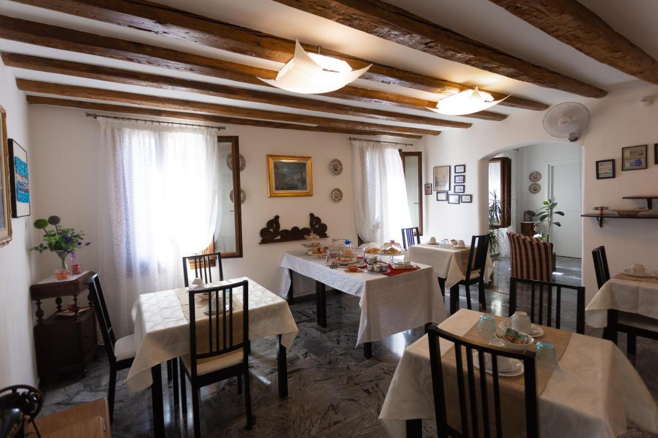B&B Antico Orologio Chioggia Eksteriør billede